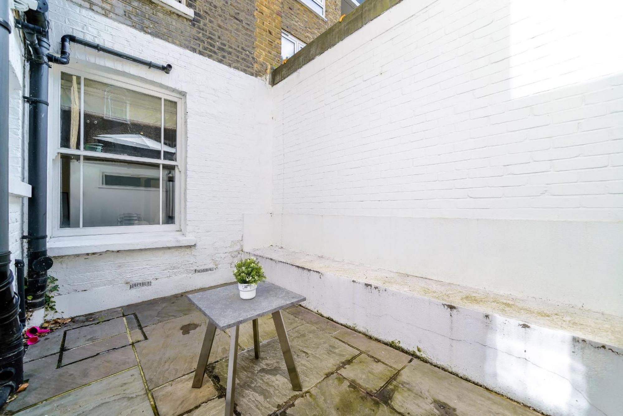 Notting Hill & Hyde Park - 2Br - Cityapartmentstay Londres Exterior foto